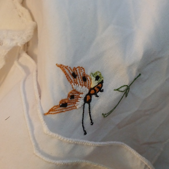 Linens hankies 3 pieces - Picture 2 of 7